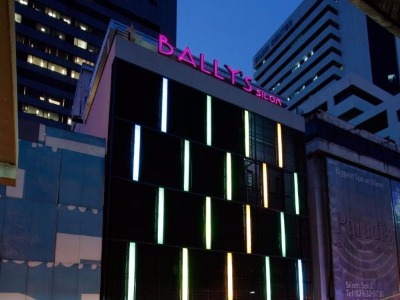 D Varee Diva Bally Silom Bangkok Hotel - SiamBangkokMap