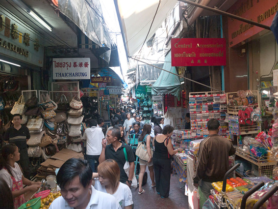 Soi Wanit 1, The wholesale market of Chinese  - SiamBangkokMap