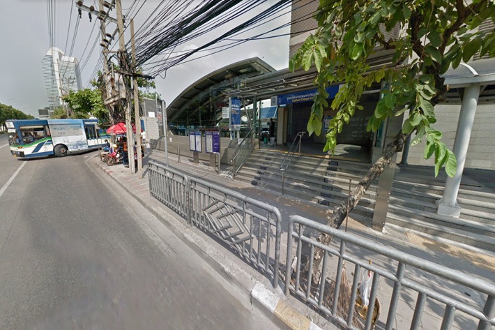 Exit.2* Soi Ratchadaphisek 8  - SiamBangkokMap