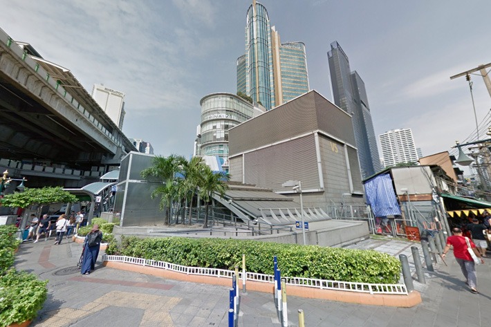 Exit.3* Asoke Intersection, Asoke Road, Sukhumvit Road, Terminal 21 Shopping Mall - SiamBangkokMap